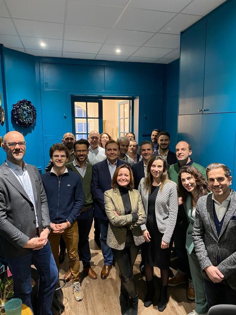 67b0bd37-280c-46a0-8fa2-d8eee9bd7149 (1)